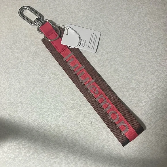 Lululemon | never lost keychain - Picture 3 of 3